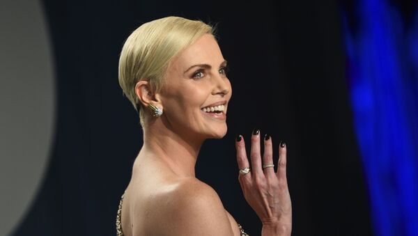 Charlize Theron arrives at the Vanity Fair Oscar Party on Sunday, Feb. 9, 2020, in Beverly Hills, Calif - Sputnik International