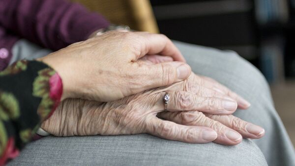 Elderly people - Sputnik International