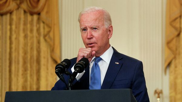 U.S. President Joe Biden clears his throat as he delivers remarks on the economy during a speech in the East Room of the White House in Washington, U.S., September 16, 2021 - Sputnik International