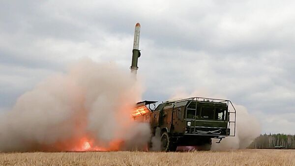  Iskander short-range ballistic missile system is used during the Russian military operation - Sputnik International