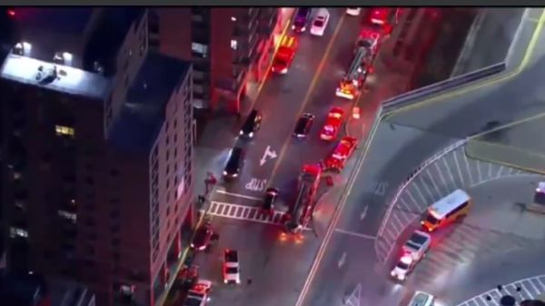 Screenshot of social media footage showing FDNY responding to reports of explosion on Roosevelt Island, New York City. - Sputnik International