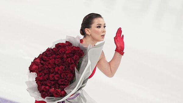 Kamila Valieva performs her short program - Sputnik International