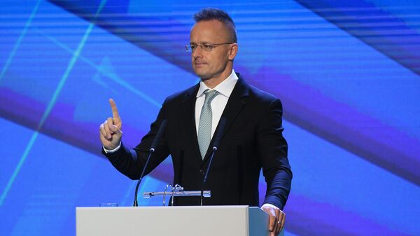Hungarian Minister of Foreign Affairs and Trade Peter Szijjarto delivers a speech at the high-level international conference Eurasian Security: Reality and Prospects in a Transforming World - Sputnik International