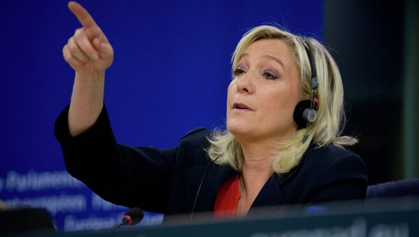 I'll be Madame Frexit if the European Union doesn't give us back our monetary, legislative, territorial and budget sovereignty. - Sputnik International
