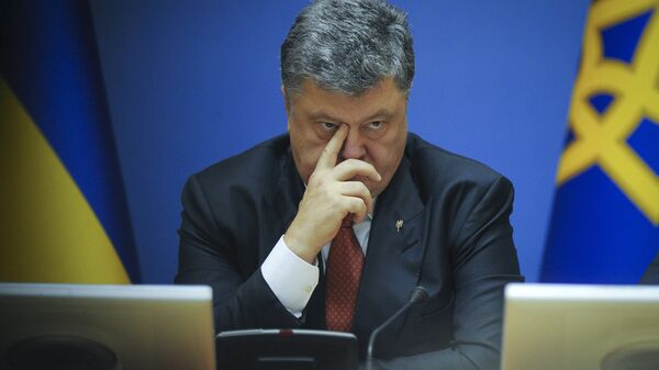 Ukrainian President Petro Poroshenko attends a cabinet meeting in Kiev, Ukraine, Septemver 8, 2015 - Sputnik International