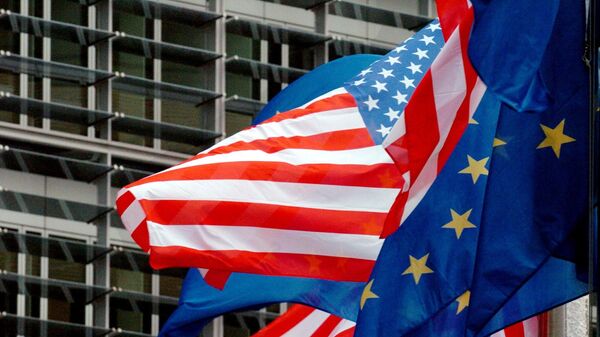 US and European flags float in front of the European Commission headquarters in Brussels 22 February 2005 - Sputnik International