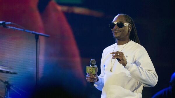 Snoop Dogg - Sputnik International