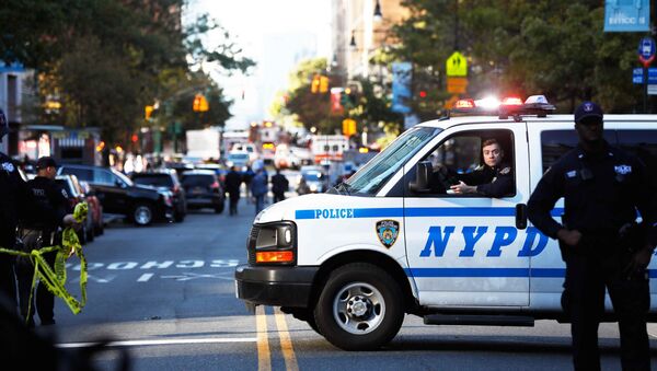 Police block off the street after a shooting incident in New York City, U.S. October 31, 2017. - Sputnik International