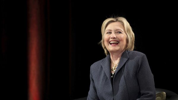 Hillary Clinton gives a lecture in the Edmund Burke Lecture Theatre, Trinity College Dublin ahead of receiving an honorary degree from the university, in Dublin, Friday, June 22, 2018 - Sputnik International