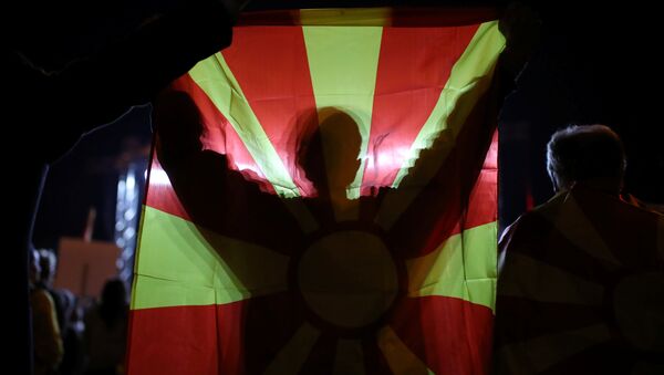 Protesters shout out slogans about boycott referendum on changing the country's name that would open the way for it to join NATO and the European Union in Skopje, Macedonia September 30, 2018 - Sputnik International