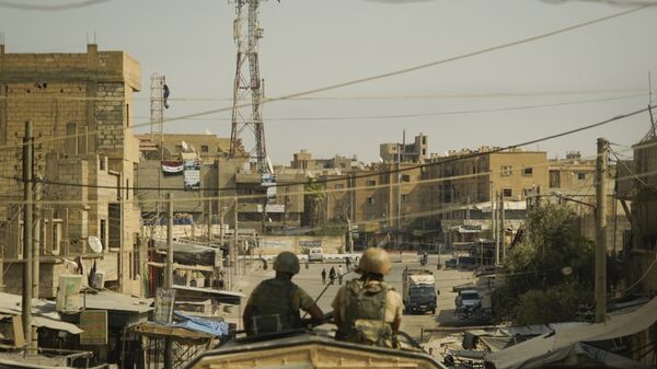 A view of the city of Deir ez-Zor, Syria, Friday, Sept. 15, 2017 - Sputnik International