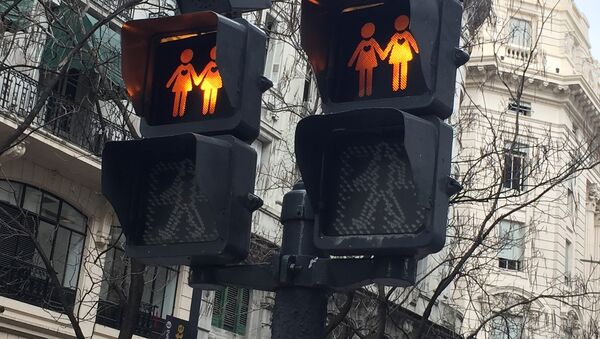 Traffic lights showing female same-sex couples - Sputnik International