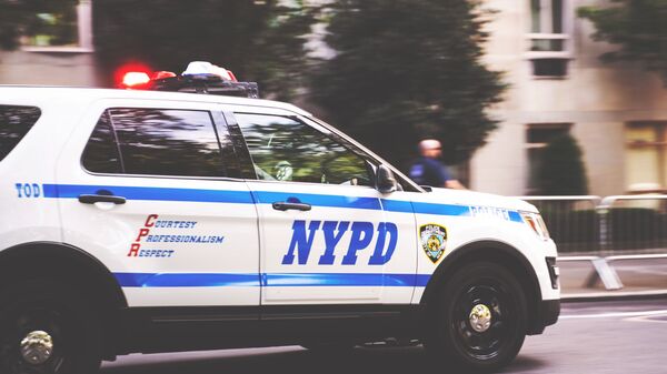 NYPD Car racing in New York - Sputnik International
