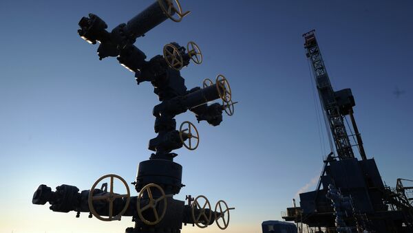Natural gas drilling rig - Sputnik International